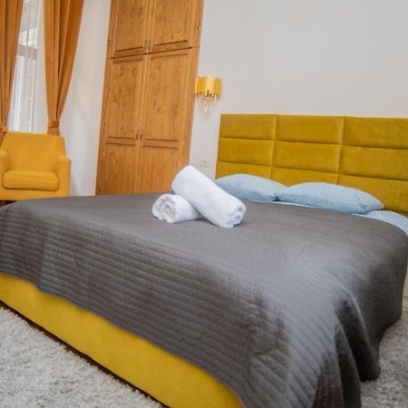 Apartament Luxor Apartment Турда Екстериор снимка