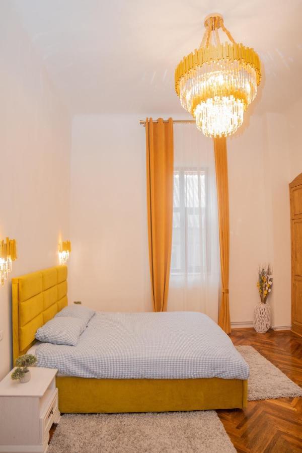 Apartament Luxor Apartment Турда Екстериор снимка