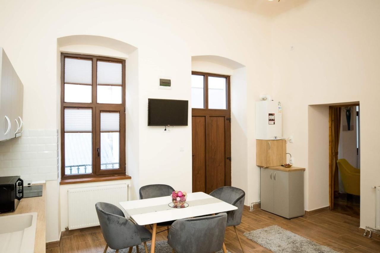 Apartament Luxor Apartment Турда Екстериор снимка