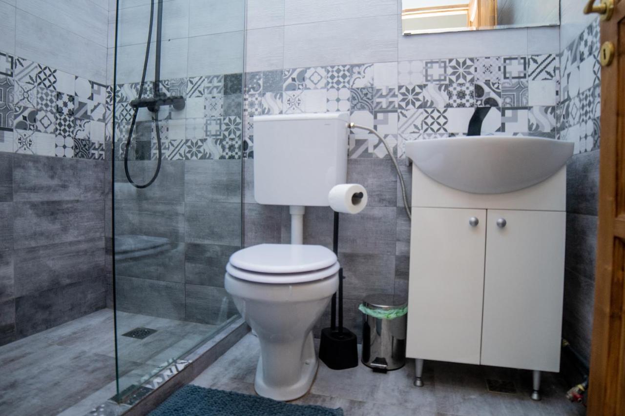 Apartament Luxor Apartment Турда Екстериор снимка